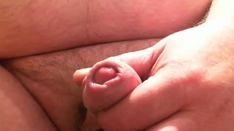 crowning85 online show from March 11, 2026, 2:56 pm