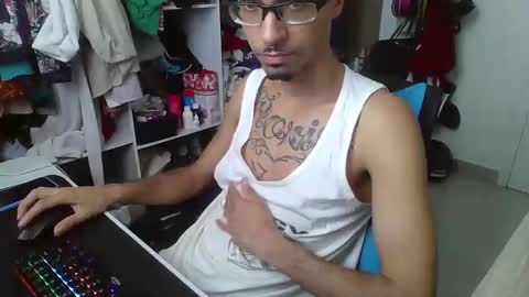 Carlo online show from December 2, 2025, 5:19 pm