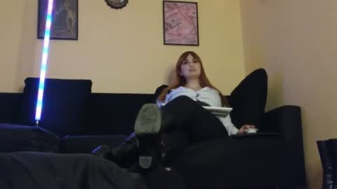 Snapshot of cruel_siren chatting on June 27, 2026, 10:15 pm Cruel Siren online show from June 27, 2026, 10:15 pm