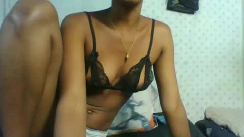 crush069 online show from November 1, 2025, 5:37 pm