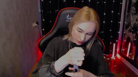 crybambi online show from February 3, 2026, 6:22 am