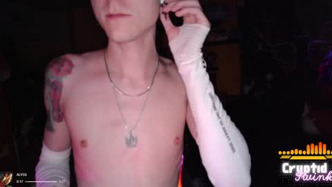 Snapshot of cryptidtwink chatting on December 11, 2024, 6:36 am CryptidTwink online show from December 11, 2024, 6:36 am