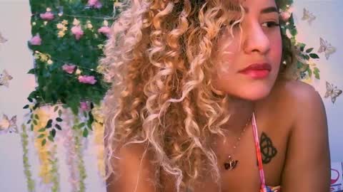 crysrus online show from March 12, 2025, 12:42 am