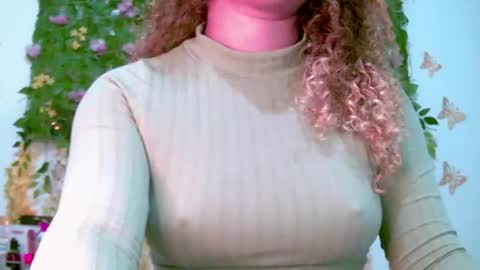 crysrus online show from April 17, 2026, 1:52 am