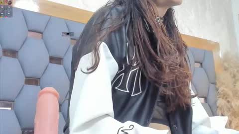 crystal_sm online show from March 2, 2026, 3:09 am