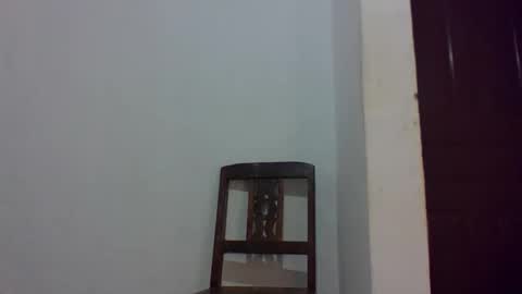 crystal_viv_1 online show from October 31, 2025, 1:06 am