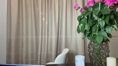 Snapshot of crystalfever_ chatting on June 28, 2026, 7:53 pm Mary online show from June 28, 2026, 7:53 pm