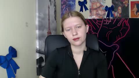 Stella online show from April 2, 2026, 12:25 pm