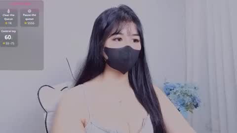 lea online show from March 18, 2026, 1:53 am