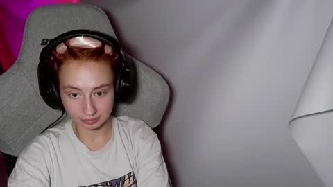 Snapshot of crystallkris chatting on January 11, 2025, 12:55 am Kristina online show from January 11, 2025, 12:55 am