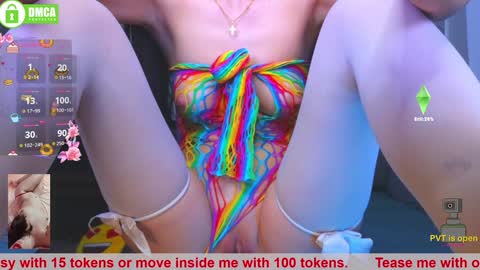 Crystal online show from January 7, 2025, 11:03 pm