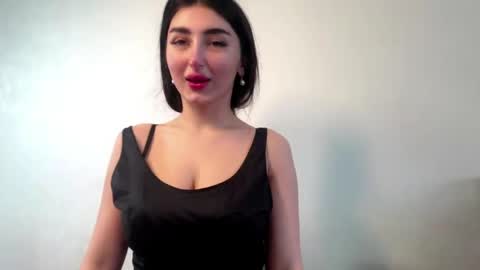 Snapshot of crystlepipkins chatting on May 21, 2026, 6:42 am Diana online show from May 21, 2026, 6:42 am