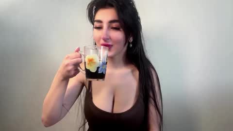 Snapshot of crystlepipkins chatting on May 23, 2026, 6:29 am Diana online show from May 23, 2026, 6:29 am