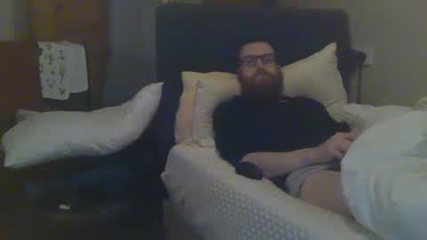 Snapshot of cs014g8493 chatting on February 12, 2025, 12:16 am chris online show from February 12, 2025, 12:16 am