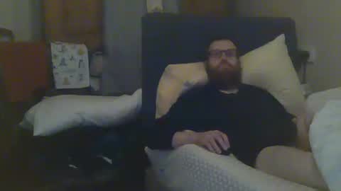 Snapshot of cs014g8493 chatting on February 24, 2025, 12:09 am chris online show from February 24, 2025, 12:09 am