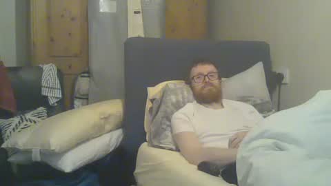 Snapshot of cs014g8493 chatting on December 2, 2025, 12:27 am chris online show from December 2, 2025, 12:27 am