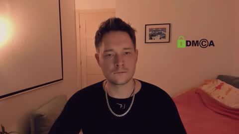 Snapshot of csavie chatting on December 2, 2025, 4:02 pm buddy online show from December 2, 2025, 4:02 pm