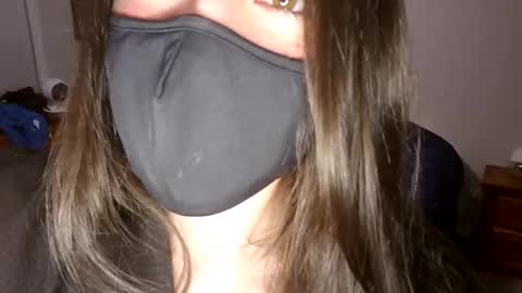 Madam Mask online show from March 8, 2026, 6:06 am