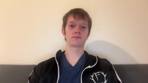 Snapshot of cube93 chatting on March 8, 2025, 10:45 pm cube93 online show from March 8, 2025, 10:45 pm