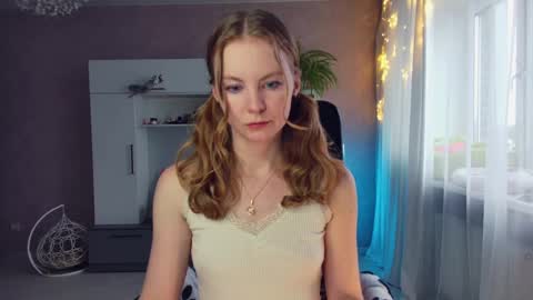 Snapshot of cuddle_kitten chatting on March 2, 2025, 2:00 pm Alexia online show from March 2, 2025, 2:00 pm