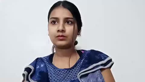 Snapshot of cuddlemuffins_3110 chatting on December 17, 2025, 10:54 am cuddlemuffins online show from December 17, 2025, 10:54 am