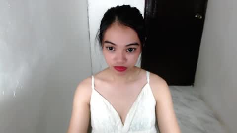 Snapshot of cuddlepunk_bubble chatting on May 10, 2026, 8:36 pm cuddlepunk_bubble online show from May 10, 2026, 8:36 pm