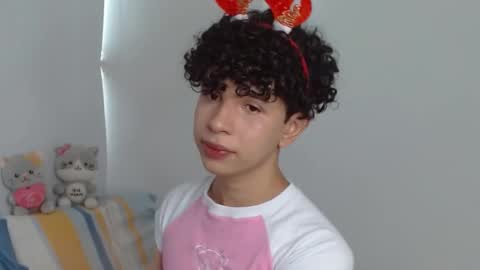 Cuddly online show from December 26, 2024, 5:30 pm