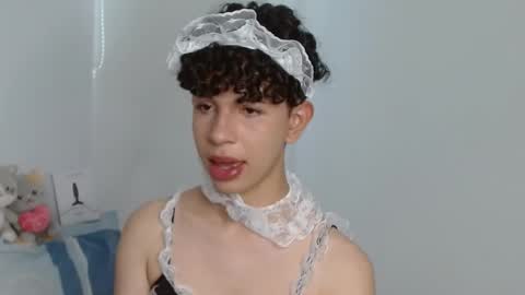 Cuddly online show from January 18, 2025, 5:37 pm