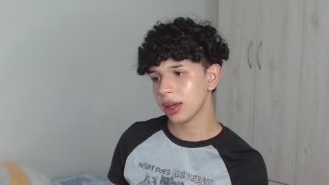 Cuddly online show from January 24, 2025, 6:25 pm