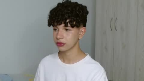 Cuddly online show from February 1, 2025, 5:07 am