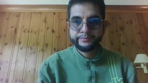 Snapshot of culturalclash1985 chatting on June 3, 2026, 2:44 pm culturalclash1985 online show from June 3, 2026, 2:44 pm