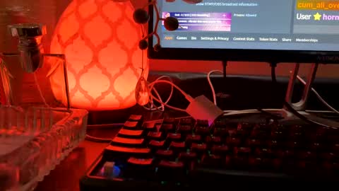 im KIM new girl to spoil online show from February 4, 2025, 1:59 pm