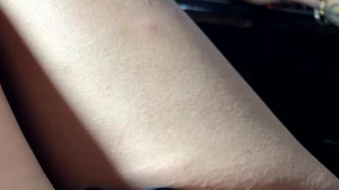 im KIM new girl to spoil online show from February 17, 2025, 11:53 pm