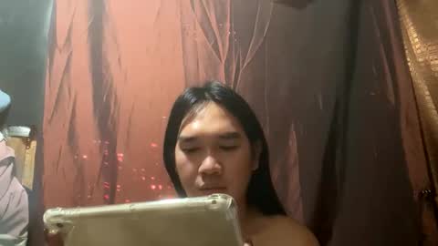 Ashly online show from April 26, 2026, 11:35 pm