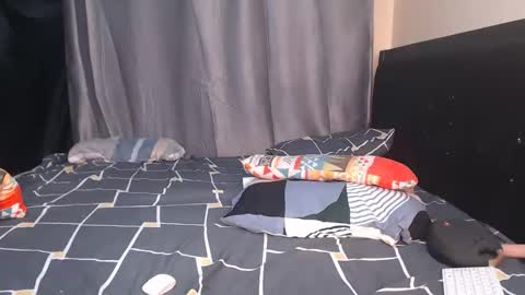 Snapshot of cum_central chatting on February 20, 2025, 5:18 pm cum_central online show from February 20, 2025, 5:18 pm
