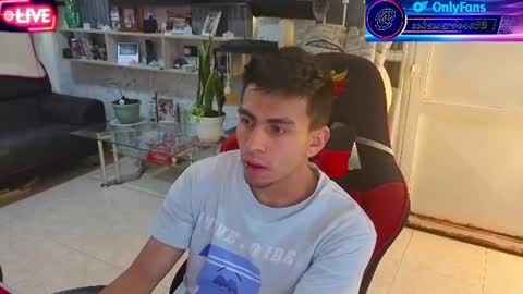 Snapshot of cum_fantasy21 chatting on June 26, 2026, 11:42 pm online show from June 26, 2026, 11:42 pm