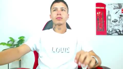 cumandres online show from March 24, 2026, 2:44 pm