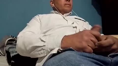 cumbian_chero online show from February 25, 2025, 1:52 am