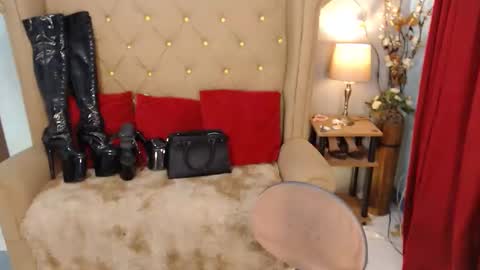 Snapshot of cumdisputedfia chatting on February 17, 2025, 1:58 am cumdisputedfia online show from February 17, 2025, 1:58 am