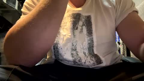 cumfacialxxx online show from December 17, 2024, 5:15 pm