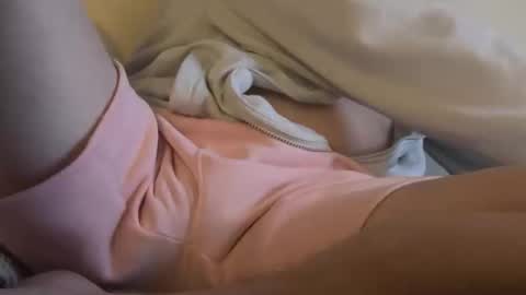 Snapshot of cumfar1985 chatting on November 9, 2025, 4:05 pm Cumfar online show from November 9, 2025, 4:05 pm