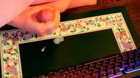 Snapshot of cumforme1988 chatting on February 22, 2026, 7:40 am cumforme1988 online show from February 22, 2026, 7:40 am