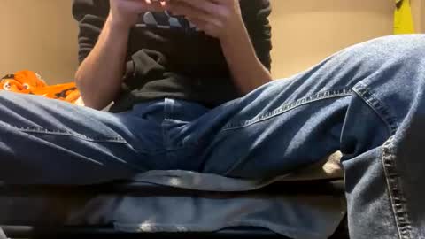 cumm4mee828 online show from October 21, 2025, 6:41 pm