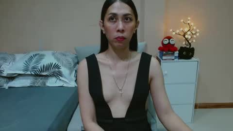 Leah Vergara online show from April 3, 2026, 11:41 am