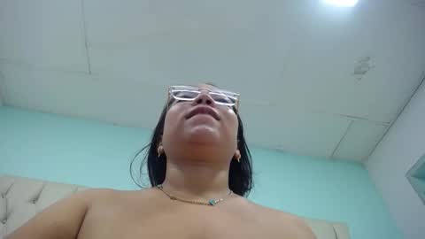 Snapshot of cumontitsxxx chatting on March 25, 2026, 11:49 am Cumontitsxxx online show from March 25, 2026, 11:49 am