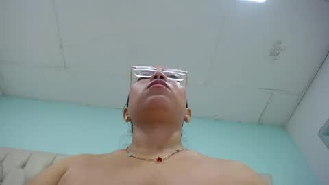 Snapshot of cumontitsxxx chatting on April 16, 2026, 12:28 pm Cumontitsxxx online show from April 16, 2026, 12:28 pm