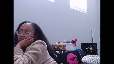 Nia Reese online show from February 24, 2026, 6:17 pm