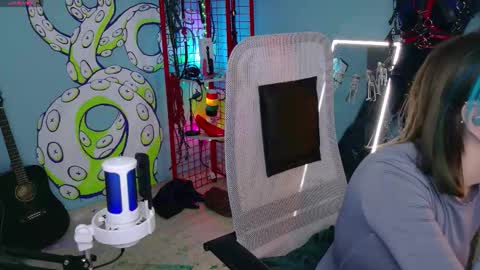 CUMpotikEve online show from March 3, 2026, 2:39 am