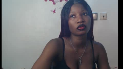 Zara online show from March 4, 2026, 12:05 am