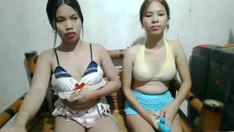 Snapshot of cumwhore4uxox chatting on April 29, 2026, 5:30 pm cumwhore4uxox online show from April 29, 2026, 5:30 pm